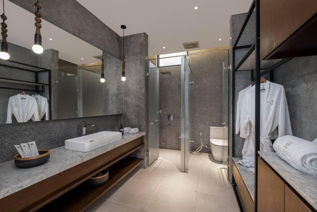 Talisman - Stylish With Rooftop 5 Mins To Villa *